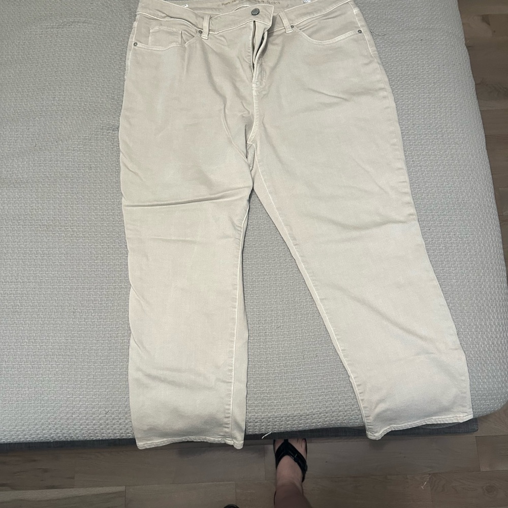Chico's Cream Straight Leg Jeans